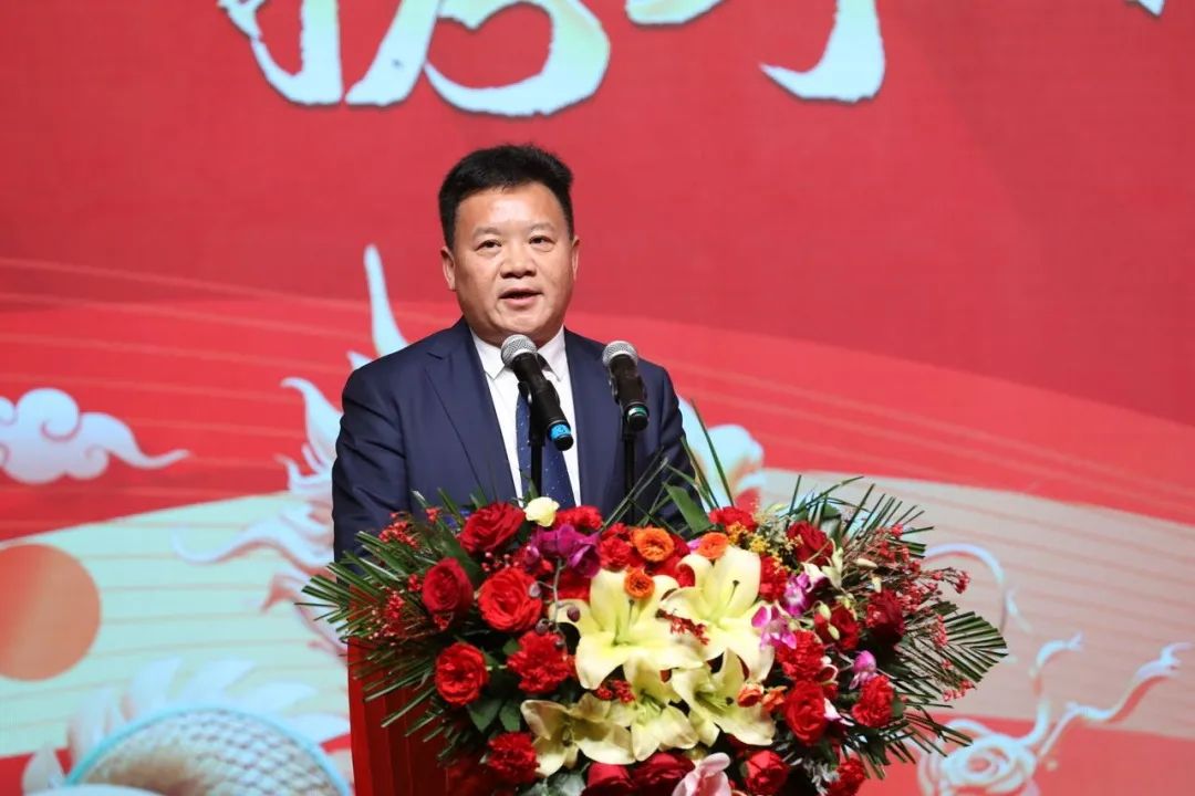 B体育在线平台（中国）官网乳业30周年暨2024年客户大会圆满召开！