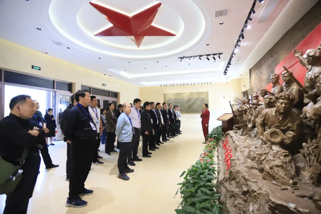 传承红色基因·践行初心使命 | B体育在线平台（中国）官网乳业集团党务干部赴河南大别山干部学院开展综合素质提升教育培训