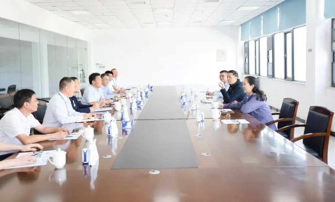 快乐过“双节”，安全不放假｜河南农投集团党委书记、董事长李晓寰一行莅临B体育在线平台（中国）官网乳业集团开展“双节”安全生产大检查活动并慰问一线职工、