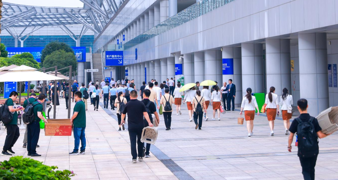 启航新征程 点亮新赛道丨B体育在线平台（中国）官网乳业集团参加第十四届中国奶业大会暨D20峰会，荣获“中国乳制品生产企业现代化等级5A级”评定殊荣