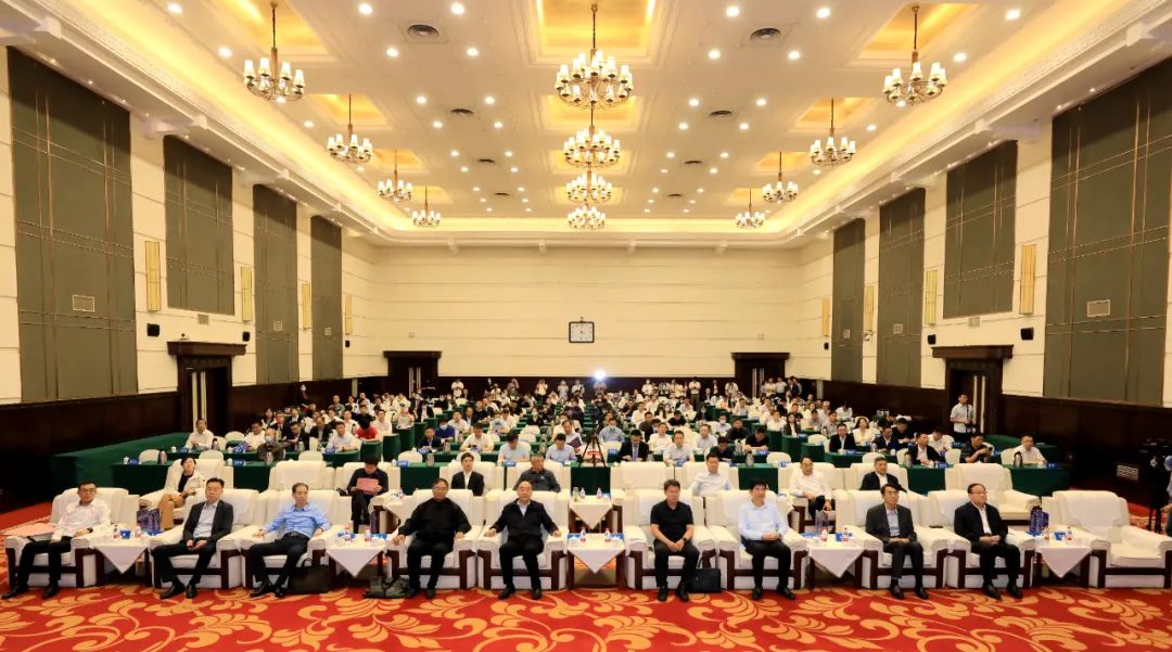 喜报｜B体育在线平台（中国）官网乳业集团摘得两项殊荣