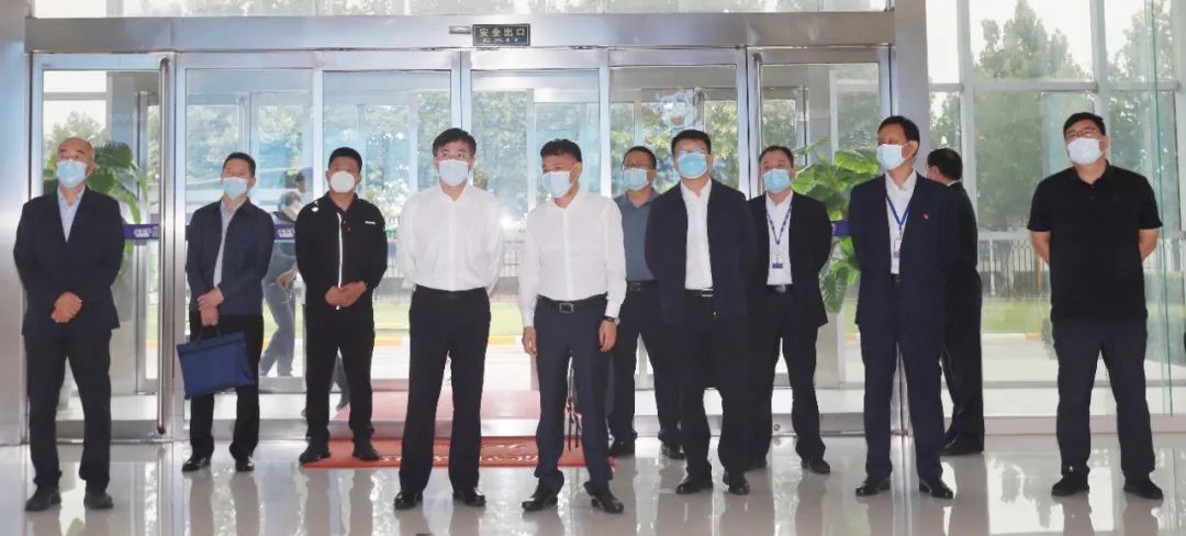 佳木斯市招商考察团莅临B体育在线平台（中国）官网考察座谈