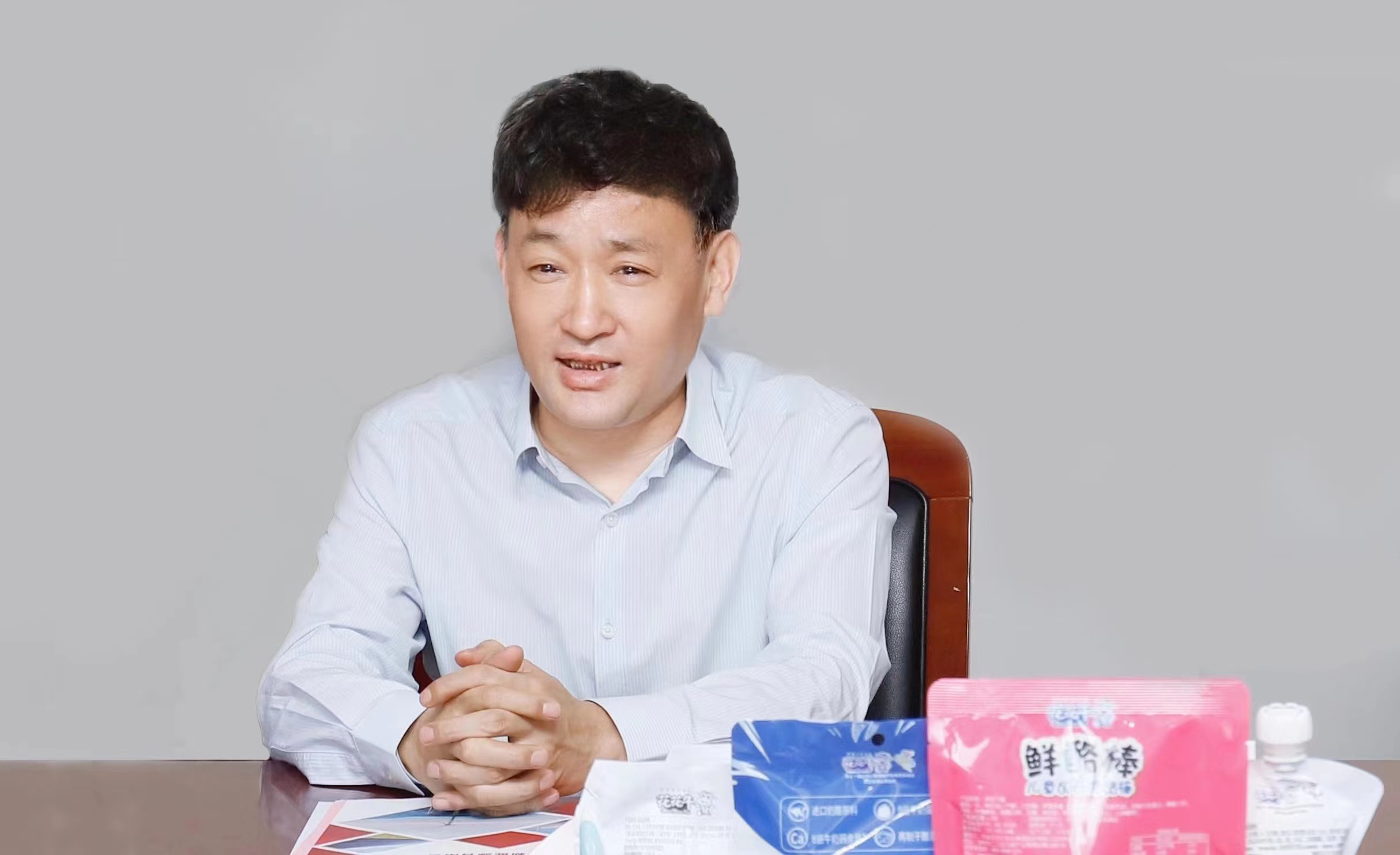 B体育在线平台（中国）官网乳业集团与国电河南新能源有限公司举行光伏项目合作开发签约仪式