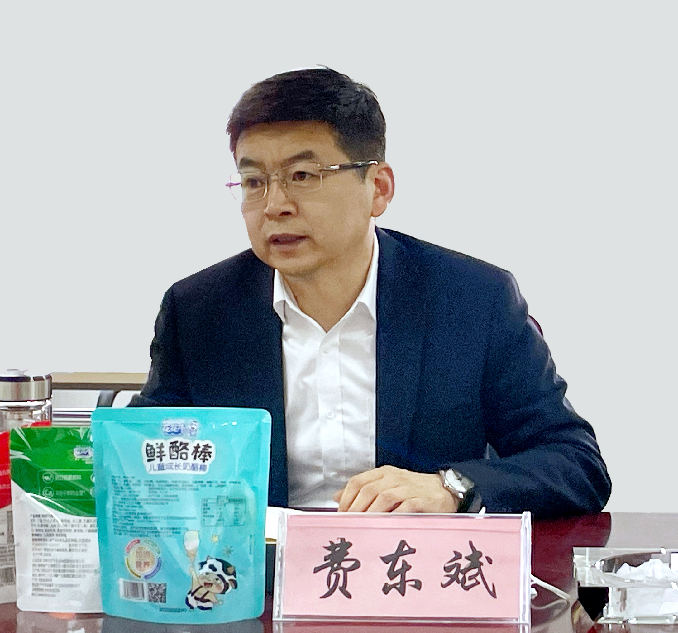 河南省委常委、副省长费东斌莅临 B体育在线平台（中国）官网乳业集团调研
