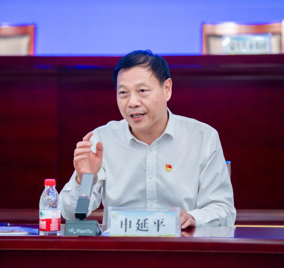 B体育在线平台（中国）官网| 兰考县人民政府与蒙牛、B体育在线平台（中国）官网达成战略合作 助力河南奶业高质量发展