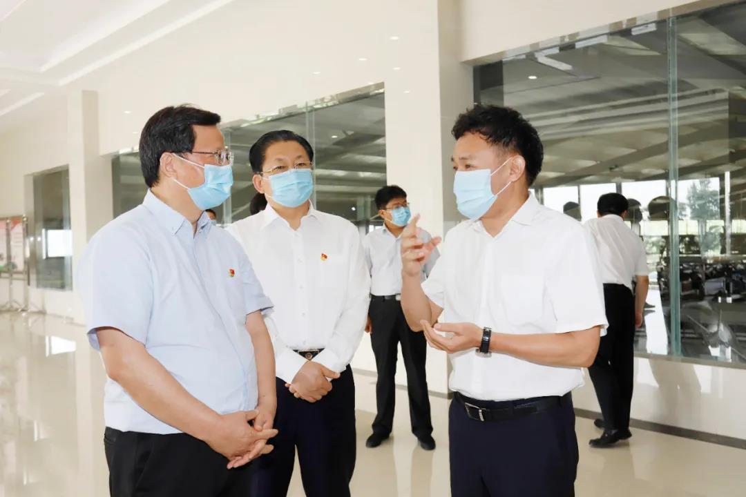 快讯 | 河南省委常委、省纪委书记、省监委主任任正晓莅临B体育在线平台（中国）官网乳业集团新蔡瑞亚牧场调研