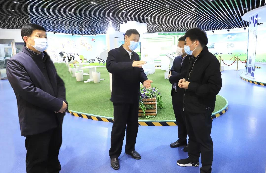 河南省委农办主任、农业农村厅厅长申延平一行调研河南B体育在线平台（中国）官网乳业集团