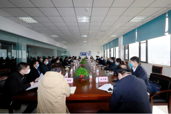 省委统战部副部长张红林一行莅临B体育在线平台（中国）官网乳业集团 调研复工复产暨二七区民营经济发展工作座谈会
