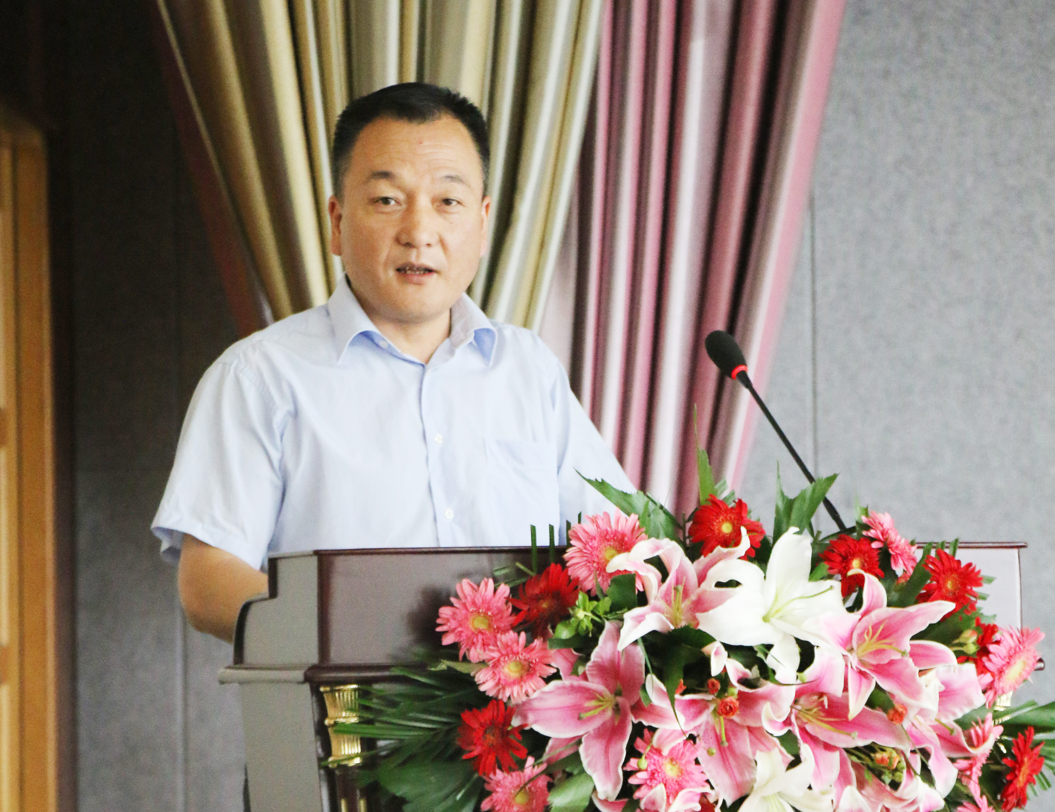 扬帆再起航 | B体育在线平台（中国）官网乳业集团养殖、饲料事业部2019上半年总结表彰暨下半年工作部署大会隆重召开