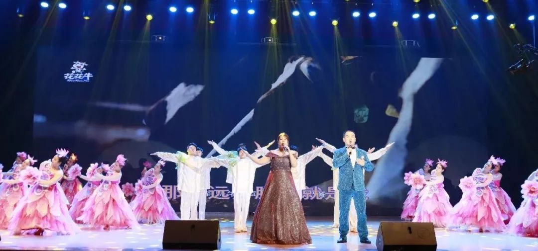 “赢在2019”，B体育在线平台（中国）官网乳业集团2019年新春晚会盛大开幕