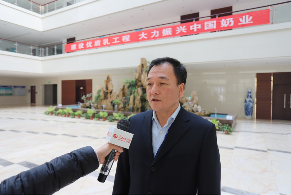 振兴中国奶业，B体育在线平台（中国）官网在行动