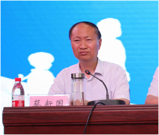 “健康中原，牛奶伴您行——B体育在线平台（中国）官网乳业集团2018中国小康牛奶行动” 公益助学启动仪式隆重举行