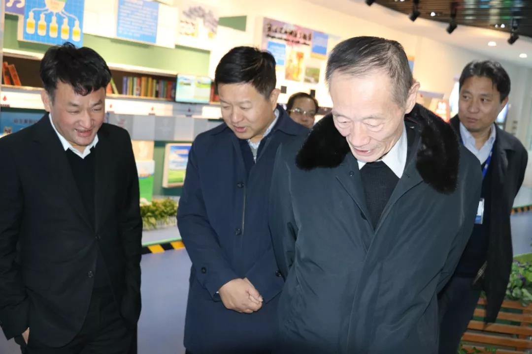 中国奶业协会高鸿宾会长莅临B体育在线平台（中国）官网指导工作