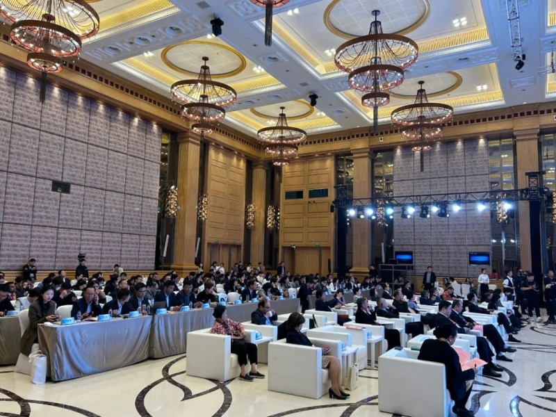 快讯丨B体育在线平台（中国）官网乳业集团亮相中国(河南)—东盟人文交流月启幕会