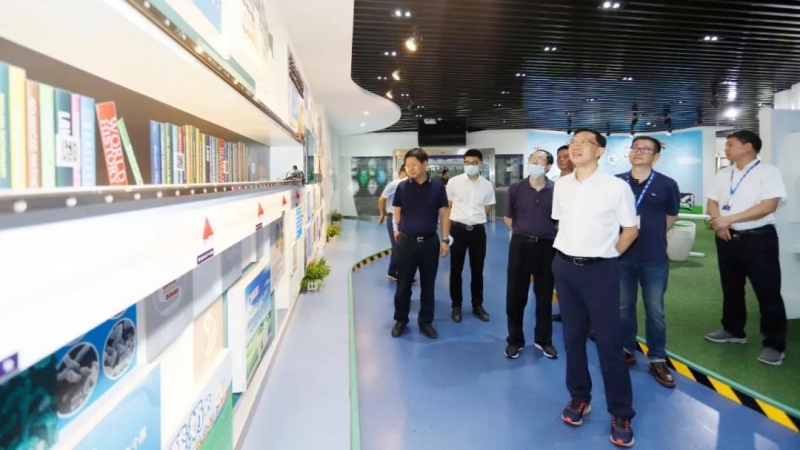 快讯 | 湖北省农业厅副厅长王海涛等领导一行莅临河南B体育在线平台（中国）官网乳业集团参观调研