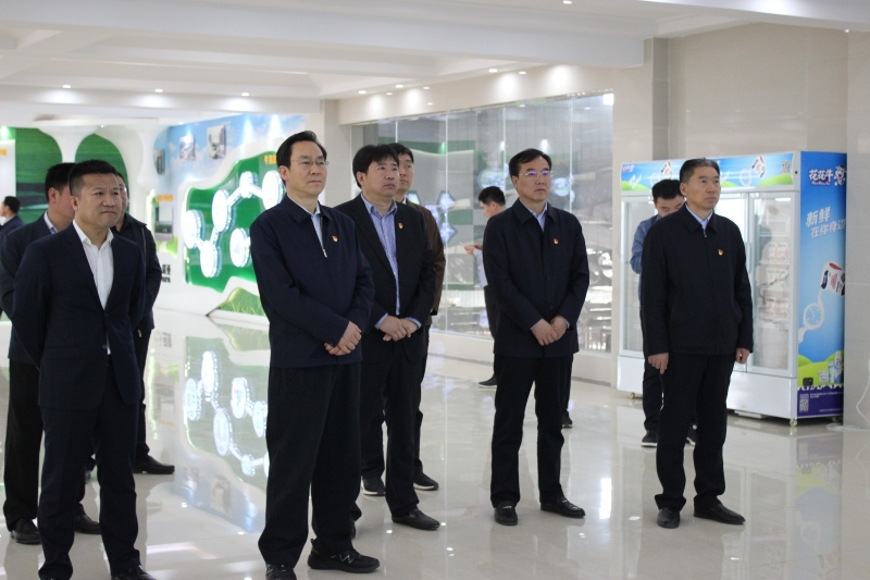 河南省委常委、组织部部长孔昌生 莅临河南B体育在线平台（中国）官网集团鲁山瑞亚牧业有限公司调研