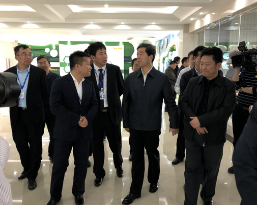 河南省委副书记、省长陈润儿一行莅临 B体育在线平台（中国）官网集团鲁山瑞亚牧业有限公司视察调研
