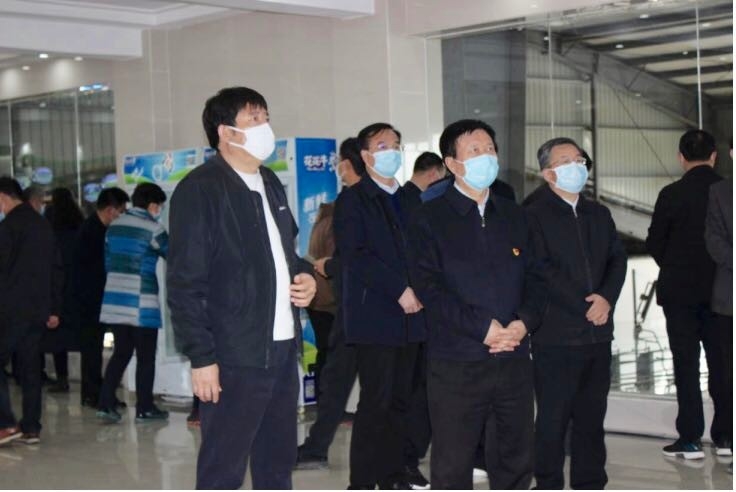 平顶山市委书记周斌一行莅临B体育在线平台（中国）官网乳业集团 鲁山瑞亚牧业有限公司调研疫情防控和复工复产情况
