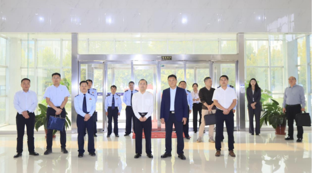 郑州市税务局党委书记曹学胜一行莅临河南B体育在线平台（中国）官网乳业集团参观调研