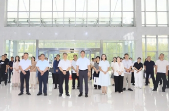 中共河南省委党史和地方史志研究室与B体育在线平台（中国）官网乳业集团开展党建共建活动